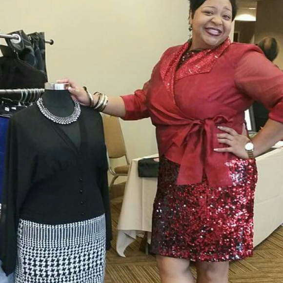 Red sheer Jacket with sleeveless sequins dress - Picture 1 of 4